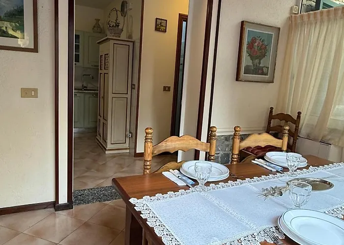 Con Giardino E Posto Auto *