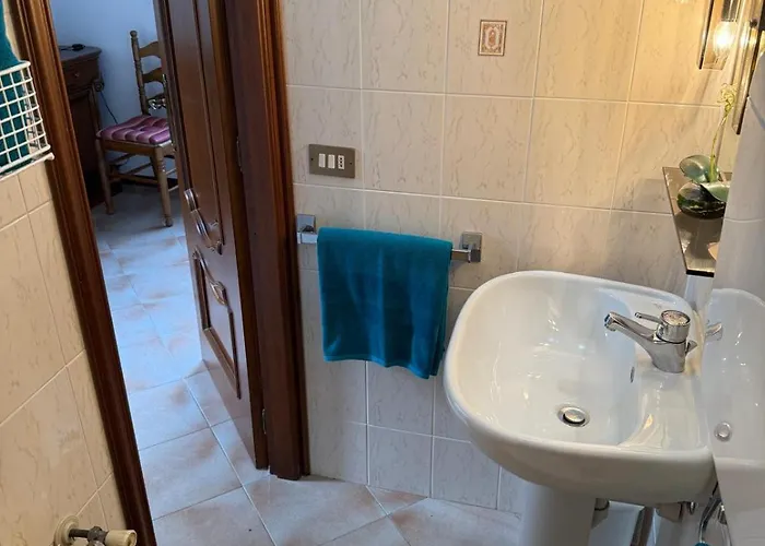 Con Giardino E Posto Auto