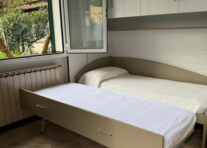 Con Giardino E Posto Auto *